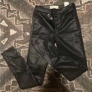 ABERCROMBIE PLEATHER JEANS 27